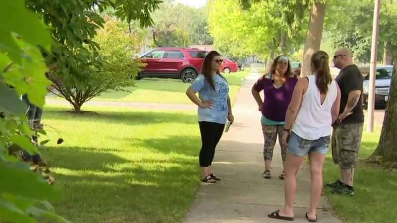 ‘Another chapter of my life: Michigan woman finds siblings through DNA matching