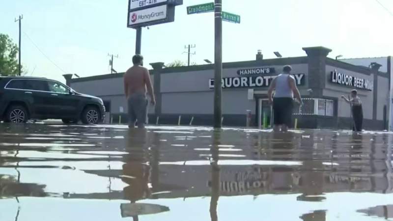Businesses along Southfield Freeway try to pick up the pieces after more flooding on Friday
