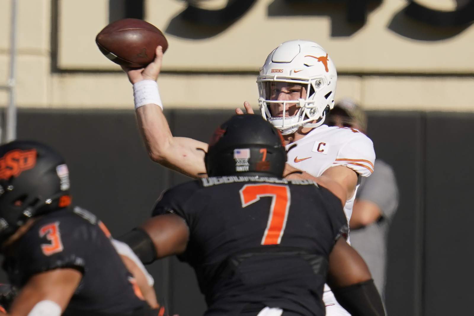 Ehlinger's TD pass helps Texas beat No. 6 Oklahoma St. in OT