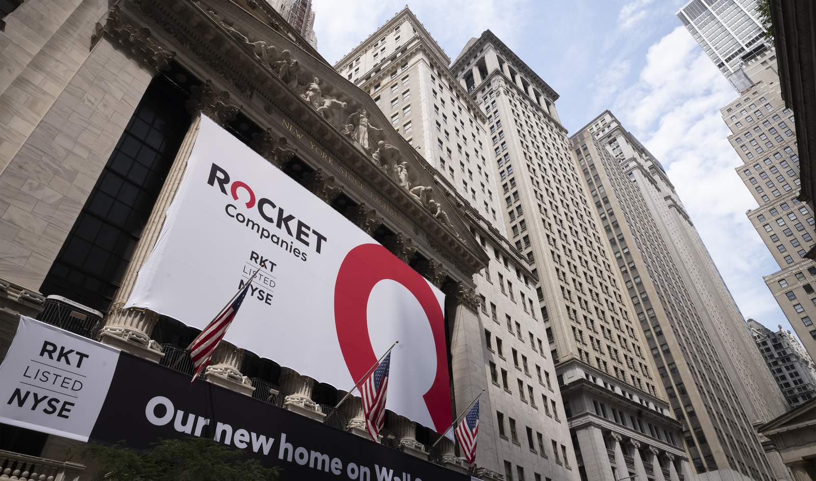 Dan Gilbert’s Rocket shares rise 70% as newest Reddit target