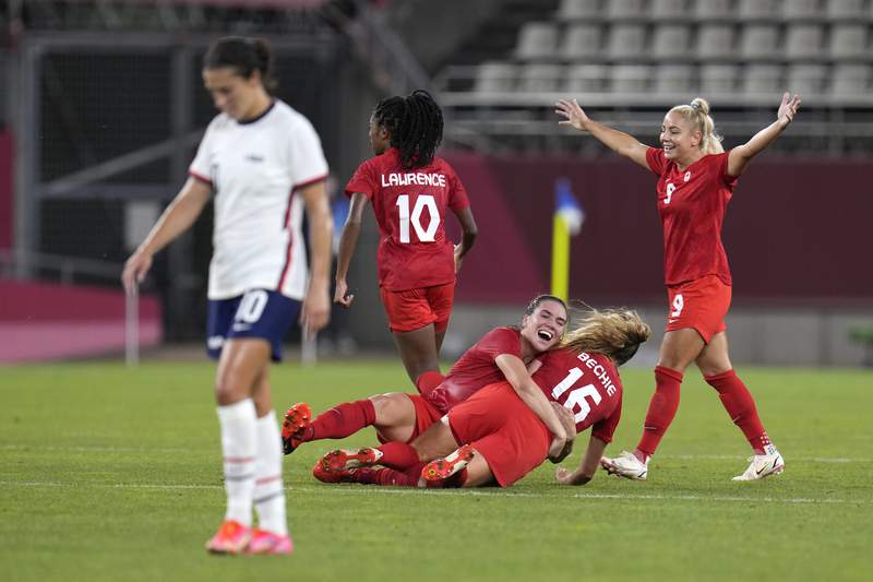 Video: USWNT falls to Canada in semifinal on late VAR decision