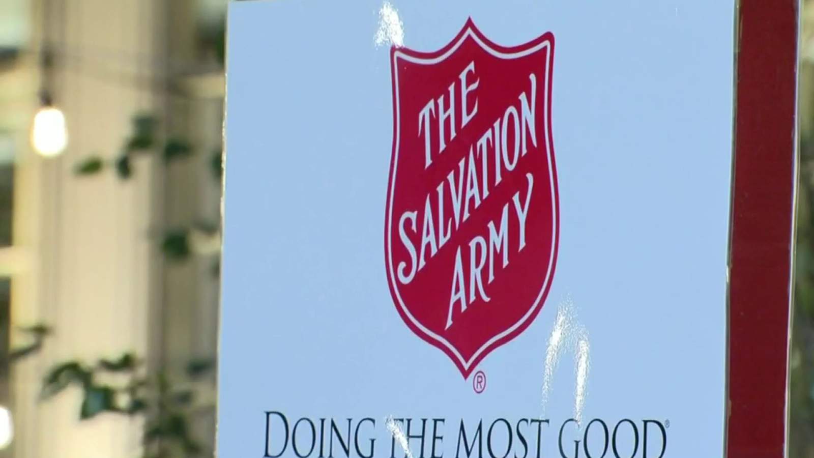 Former Detroit Lions star Herman Moore helps Salvation Army with the ‘$84,000 Challenge’