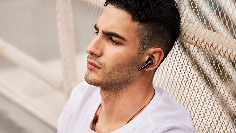These Apple AirPod alternatives produce outstanding sound and they’re on sale for $90