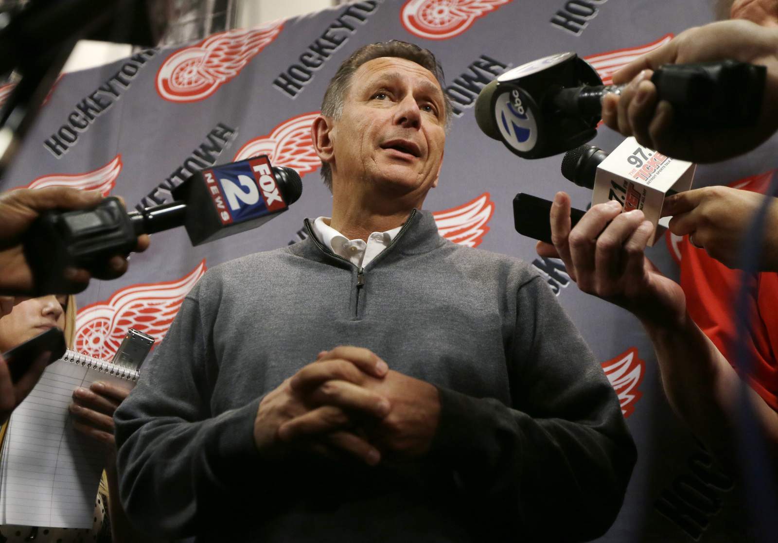 Ken Holland, Marian Hossa inducted to Hockey Hall of Fame
