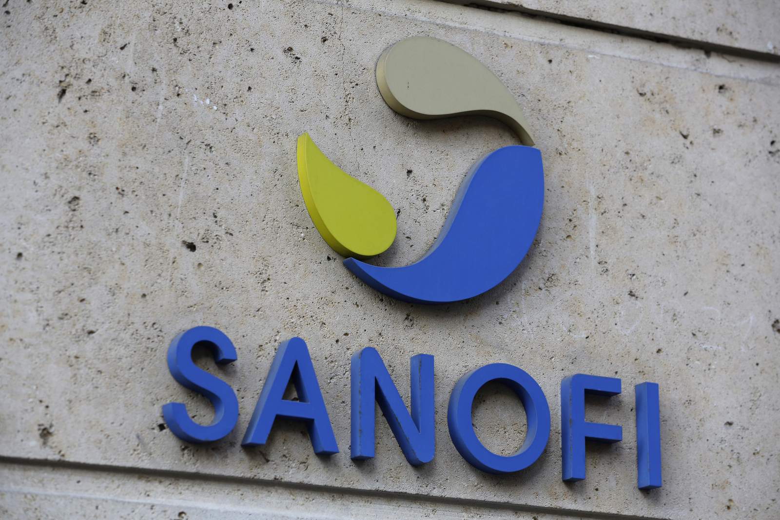France's Sanofi to help rival Pfizer-BioNTech make vaccines