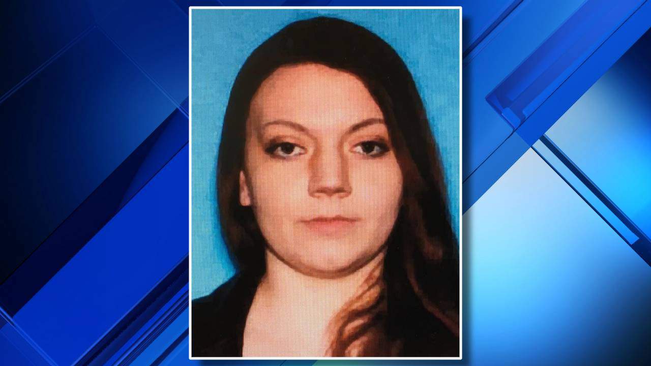 Detroit police seek 27-year-old woman