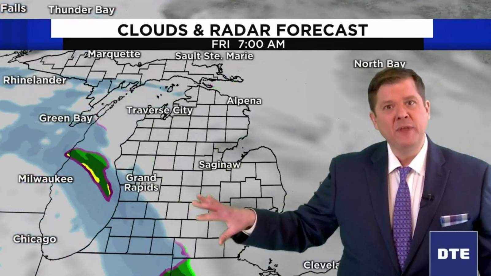 Metro Detroit weather: Rain, snowmaker moves in tonight