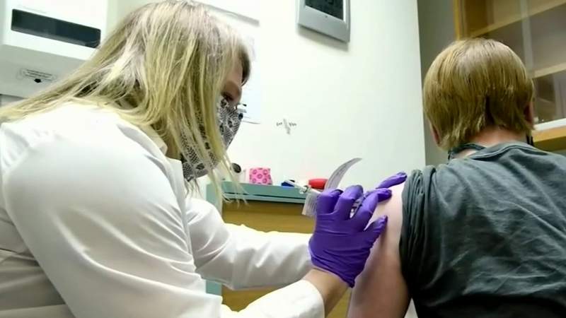 Metro Detroit doctor voices concern about COVID vaccine misinformation