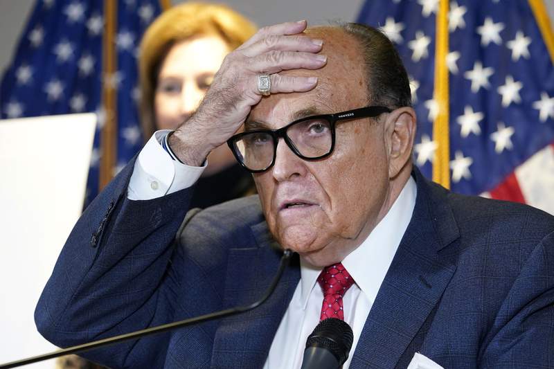 Giuliani's DC law license suspended until NY case resolved