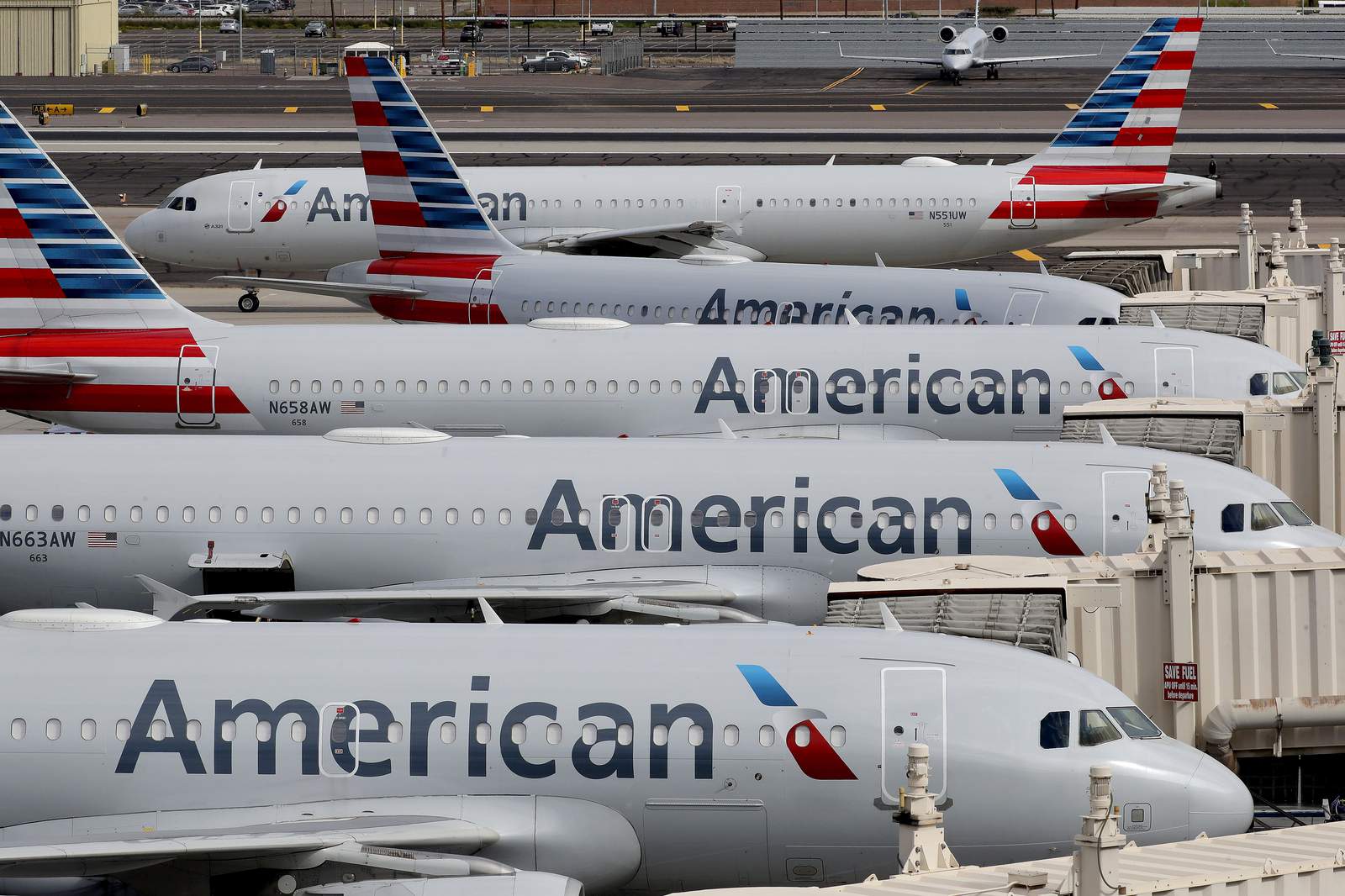 American Airlines plans 19,000 furloughs, layoffs in October