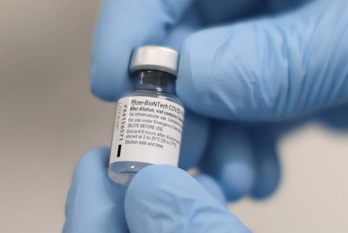 Metro Detroit COVID vaccine rollout plans: Follow updates here