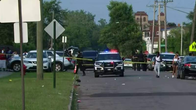 3 teens injured in shooting at Detroit youth football game