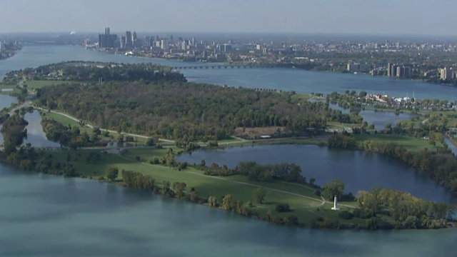 MacArthur Bridge to Belle Isle to close Friday for ‘Peace March’