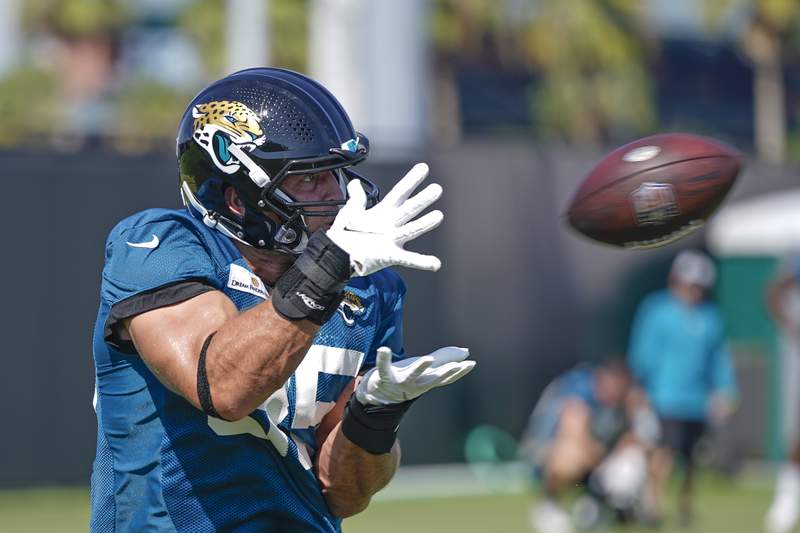 Tim Tebow's comeback story ends with Jaguars cutting him