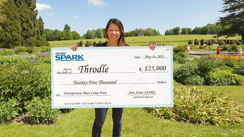 Ann Arbor SPARK awards startup Throdle $25,000 Best of Boot Camp prize