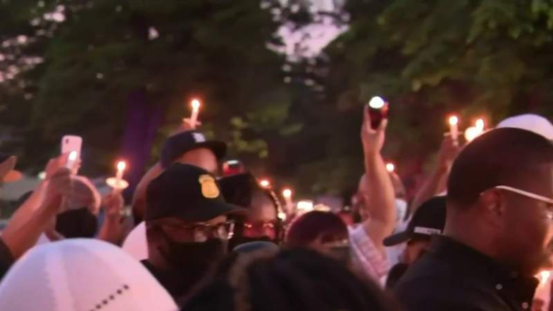 Vigil held for 2-year-old killed in freeway shooting in Detroit
