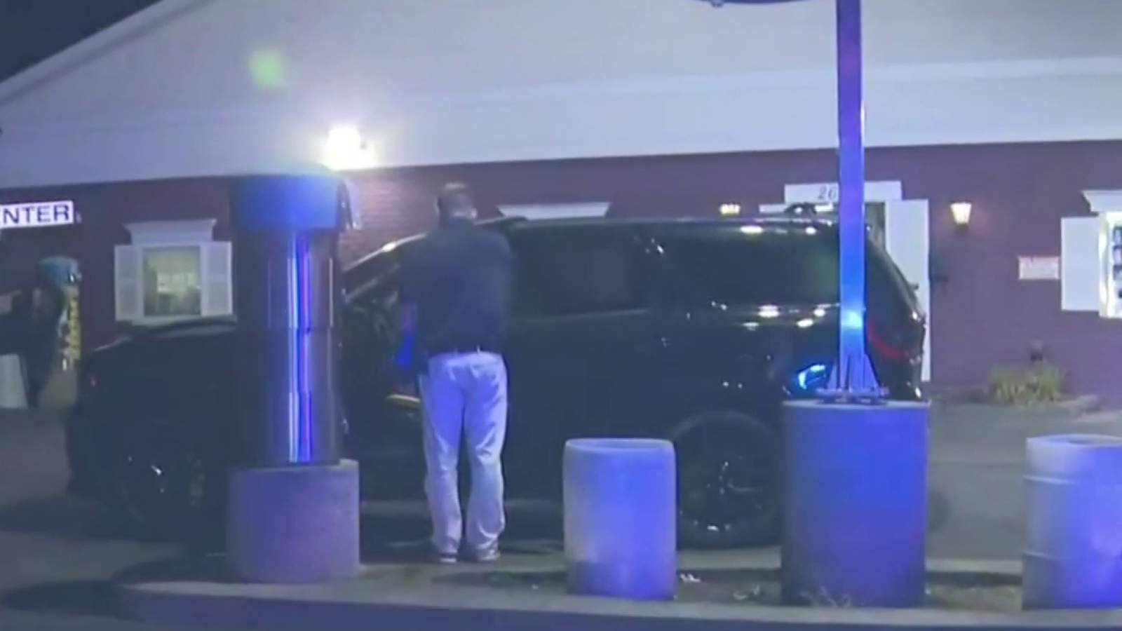 Suspected robber fatally shot at Wash Pointe Car Wash in Roseville