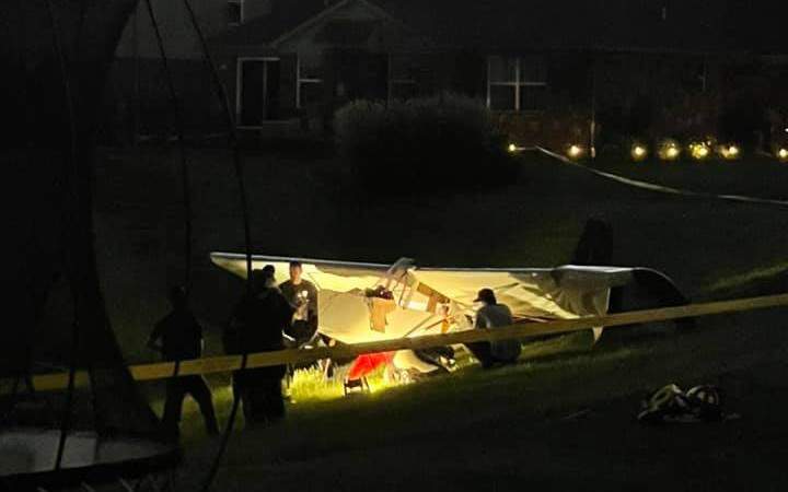 Authorities investigate plane crash at lake in Lyon Township