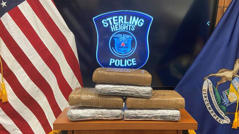 Sterling Heights police seize 6 kilos of cocaine during traffic stop
