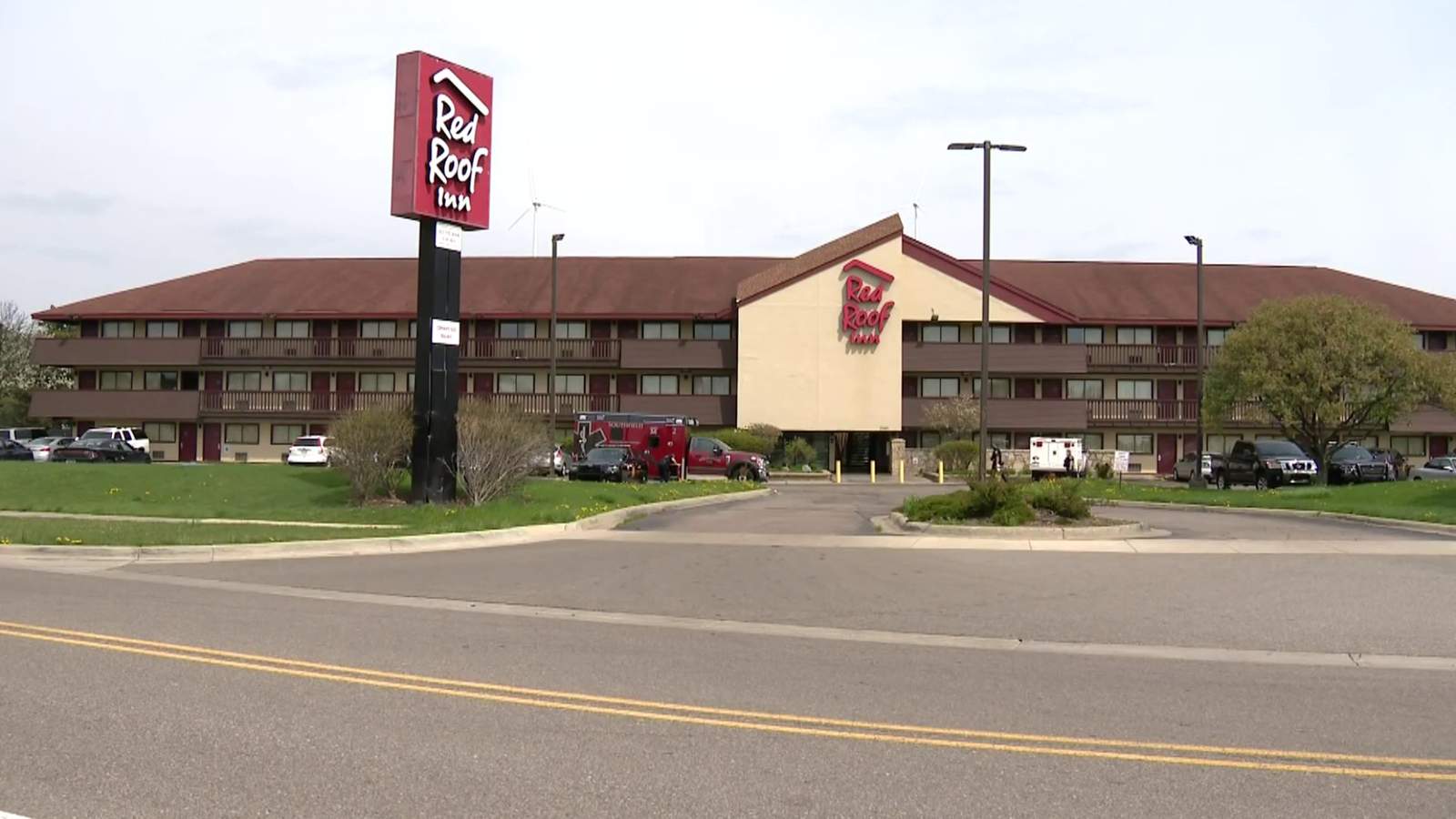 Woman found dead in Southfield hotel after management investigates smell in room