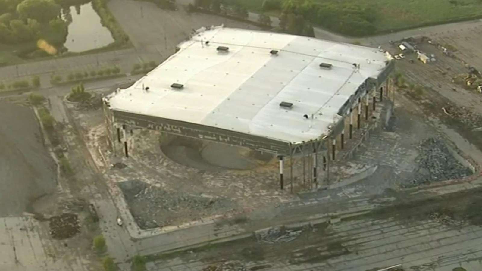 Former Detroit Pistons turf, Palace of Auburn Hills to be demolished Saturday
