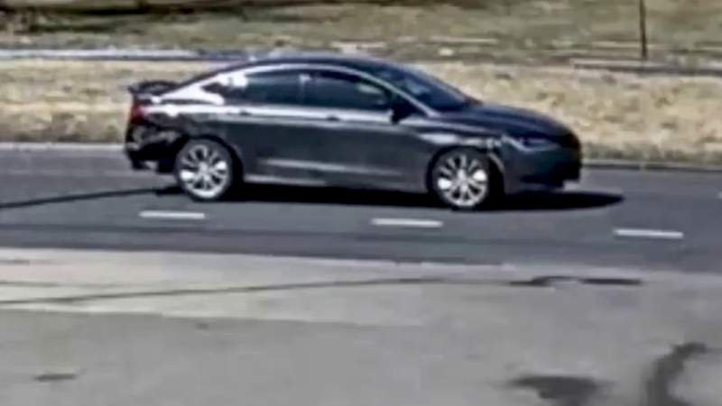 Police seek vehicle in connection with fatal Detroit shooting