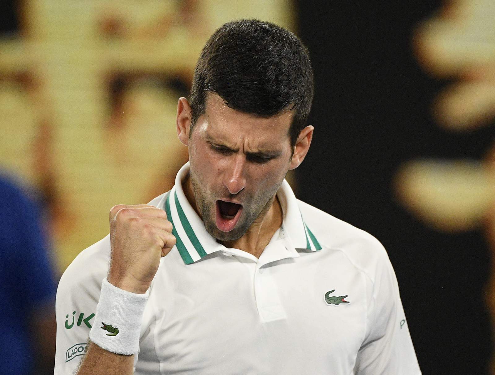 Djokovic keeps perfect record in Australian Open semifinals
