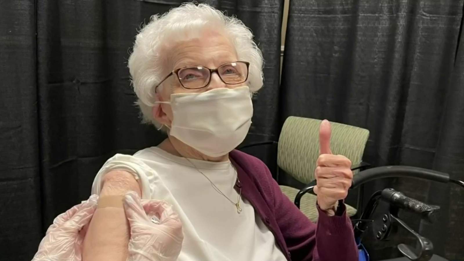 Metro Detroit retirement community celebrates getting second dose of COVID vaccine