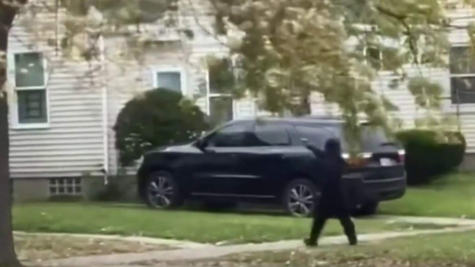 Neighbor records video of man firing shots into Detroit home after domestic dispute