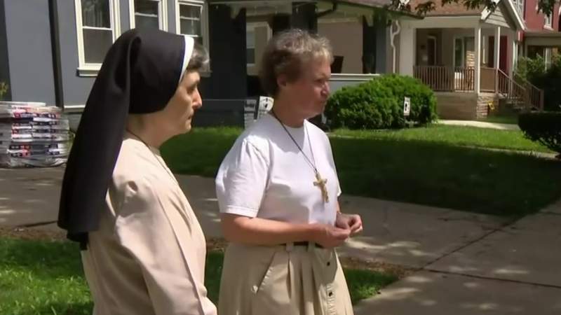 Detroit nuns victims of 2 vehicle thefts in 10 days
