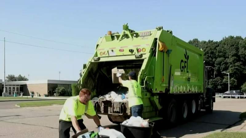 Livonia city councilman picks up trash amid staffing issues