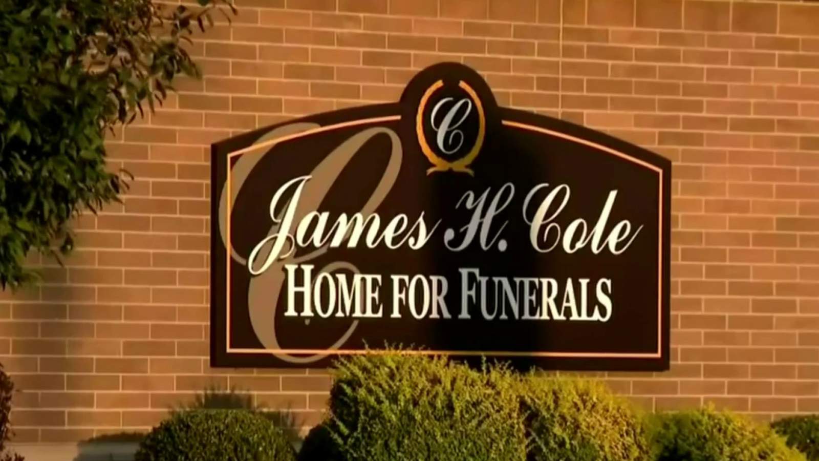 Sources reveal who declared Southfield woman dead before she was found breathing at funeral home