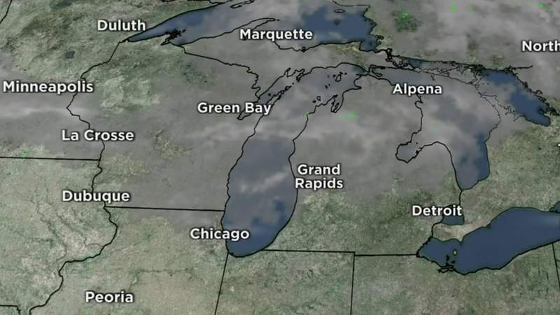 Metro Detroit weather: Mostly clear skies overnight, cool temperature Saturday morning