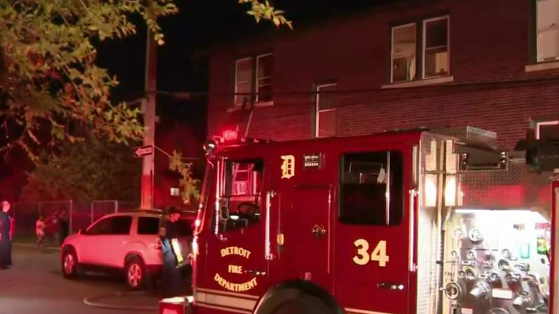 Mother, 3 children hospitalized after apartment catches fire in Southwest Detroit