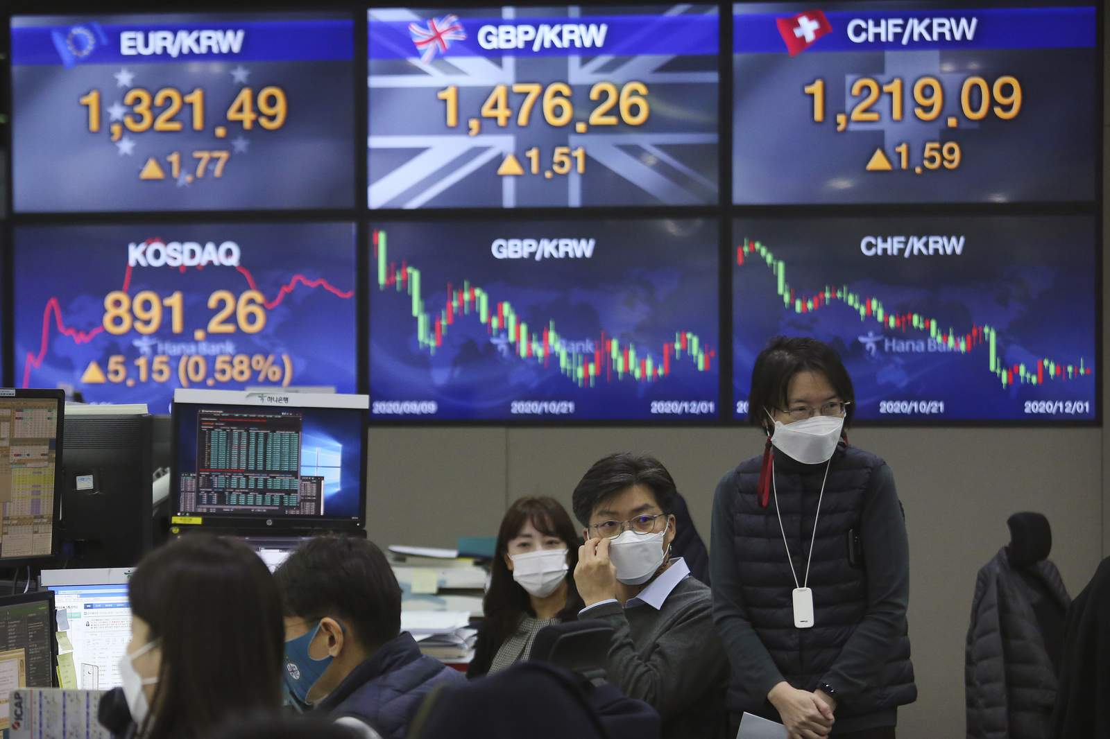 Asian stocks gain on stronger Chinese factory data