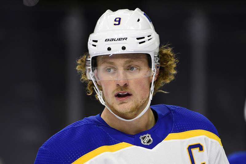 Eichel refers to `disconnect' with Sabres on treating injury