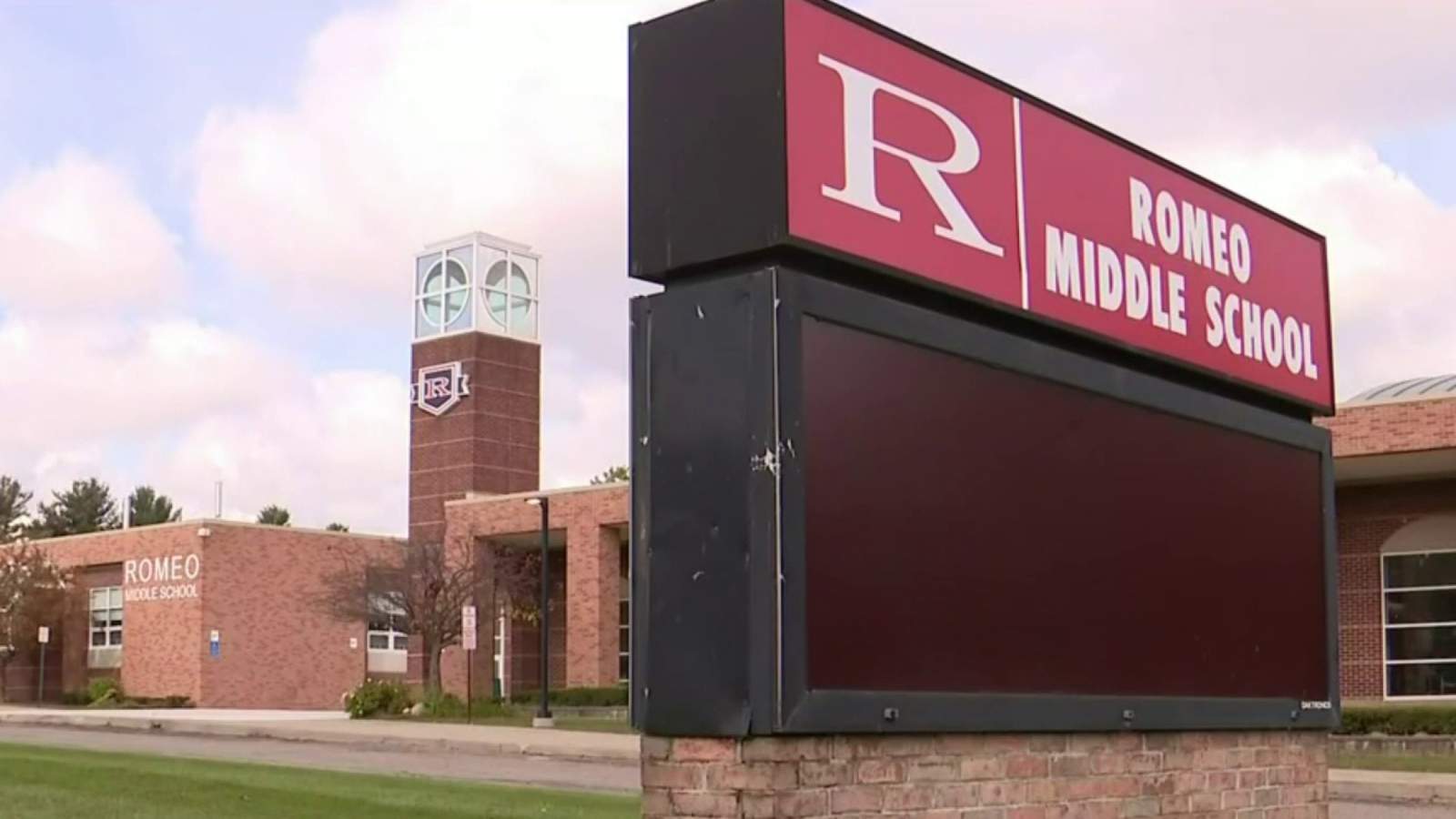 Romeo Community Schools switches to online learning Wednesday