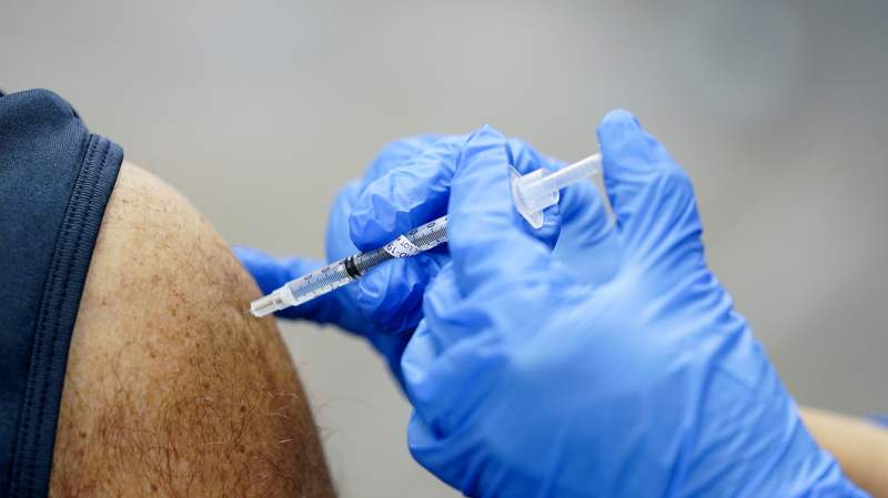 Beaumont expands COVID vaccines to non-patients, adds 3 walk-ins this week