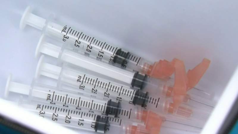 Mobile clinic aims to get more people vaccinated by bringing shot to Metro Detroiters